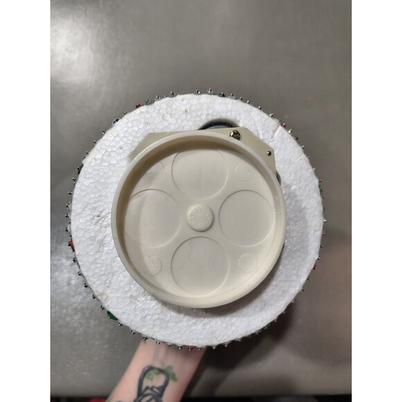 LeeWards Musical Merry-Go-Round Christmas Works - Picture 6 of 6